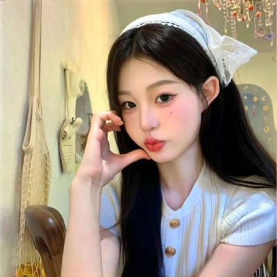 挎斗摩托车里的狗