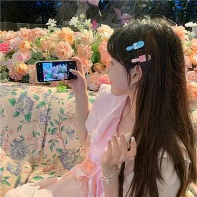 月鳞绮纪